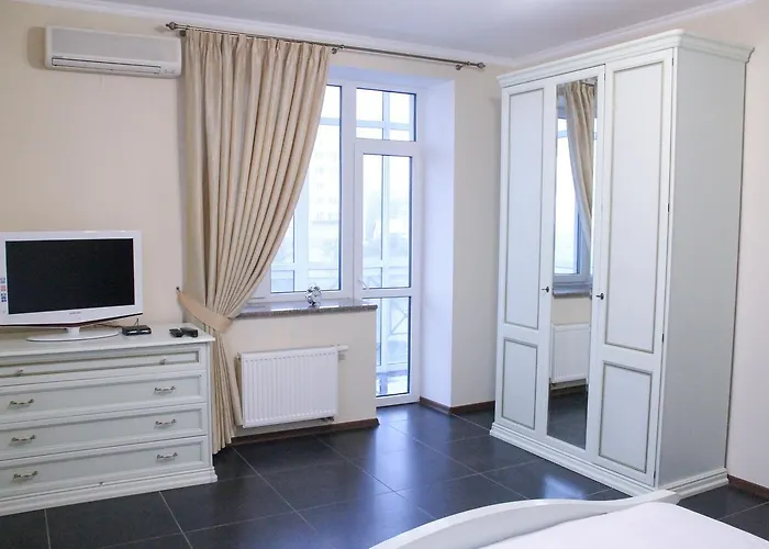Apartment On Lukyanovska